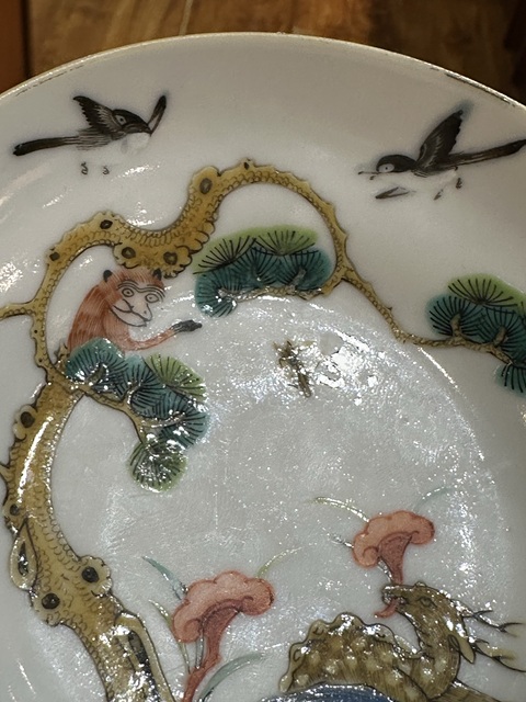 古玩陶瓷粉彩盤真品鑒賞圖