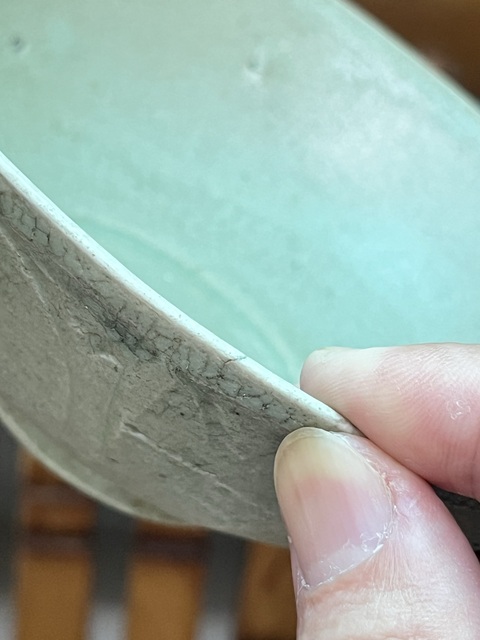 古玩陶瓷龍泉青瓷金村刻仰蓮紋碗真品鑒賞圖