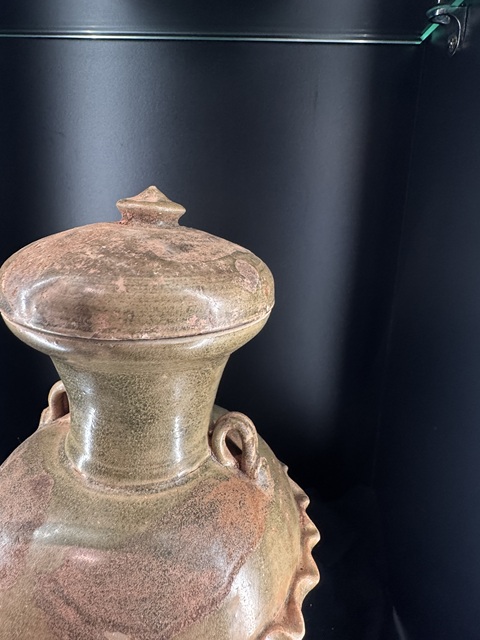 古玩陶瓷唐代青釉蓋罐真品鑒賞圖