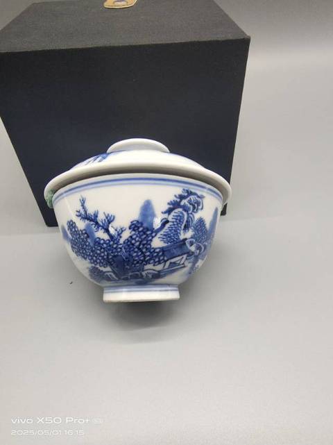 古玩陶瓷青花山水人物蓋碗真品鑒賞圖