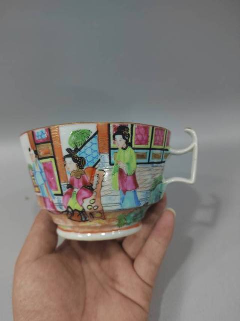 古玩陶瓷廣彩人物杯蝶一套拍賣,當前價格23888元
