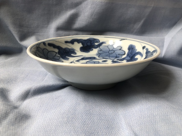 古玩陶瓷青花碗真品鑒賞圖