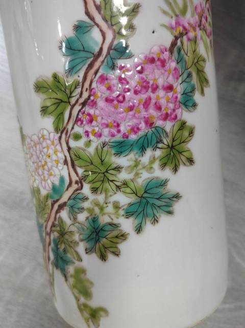 古玩陶瓷花鳥冒桶一對(duì)拍賣,當(dāng)前價(jià)格5668元