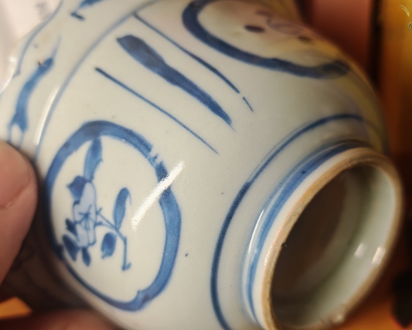 古玩陶瓷青花花卉克拉克花卉紋盤（日本瓷）真品鑒賞圖