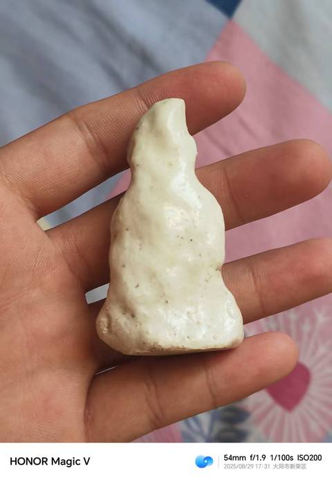 古玩陶瓷磁州窯白釉造像真品鑒賞圖