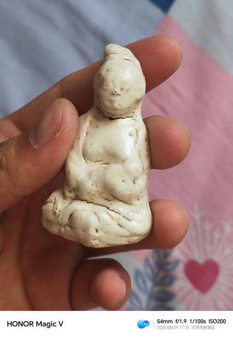 古玩陶瓷磁州窯白釉造像真品鑒賞圖