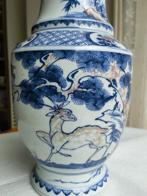 古玩陶瓷青花釉里紅瓶真品鑒賞圖