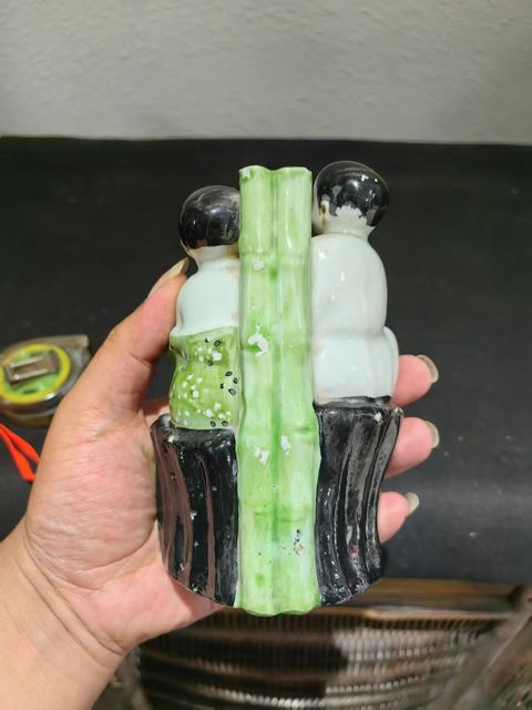 古玩陶瓷合和二仙瓷塑真品鑒賞圖