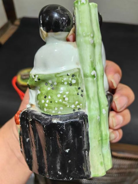 古玩陶瓷合和二仙瓷塑真品鑒賞圖