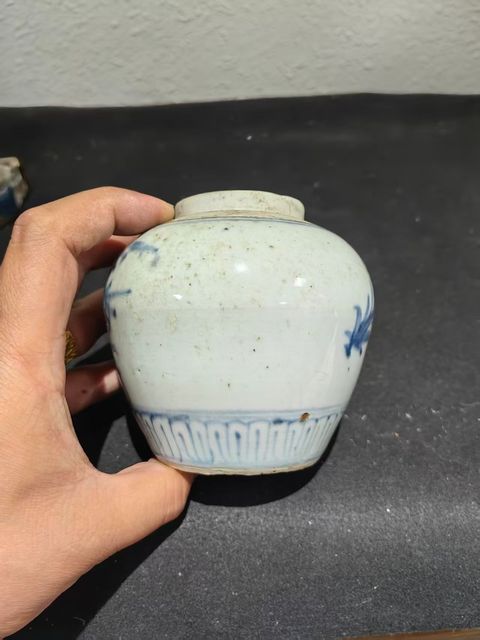古玩陶瓷松竹梅青花罐真品鑒賞圖