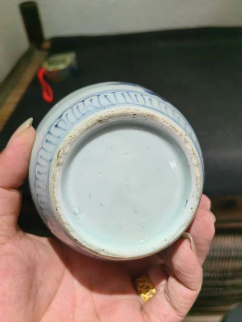 古玩陶瓷松竹梅青花罐真品鑒賞圖