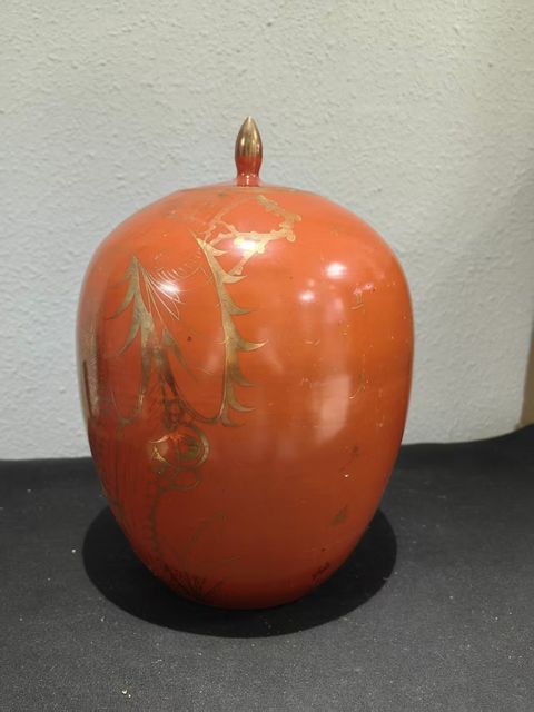 古玩陶瓷珊瑚紅描金冬瓜罐真品鑒賞圖