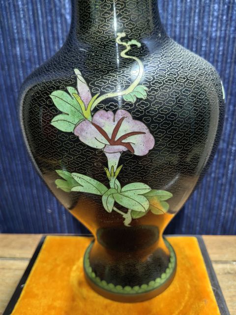 古玩陶瓷銅胎掐絲琺瑯彩瓶真品鑒賞圖