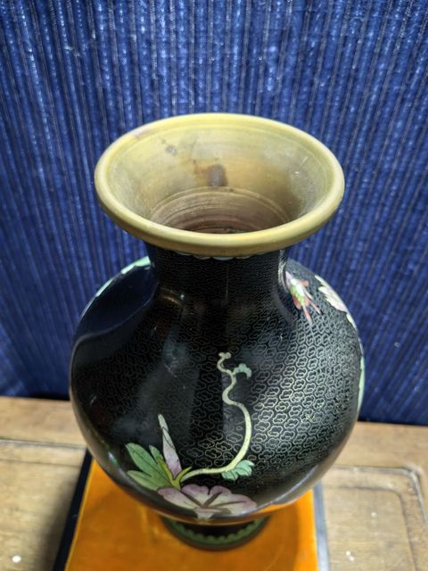 古玩陶瓷銅胎掐絲琺瑯彩瓶真品鑒賞圖