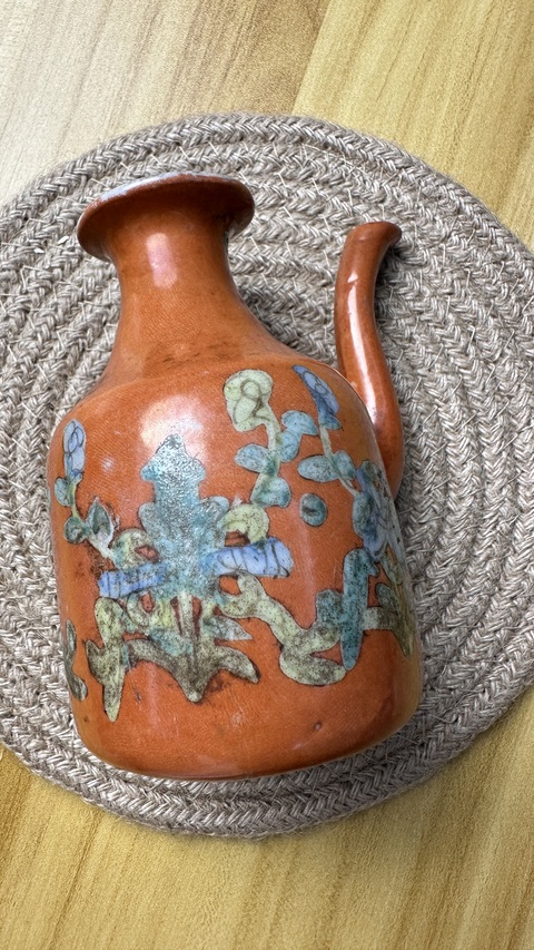 古玩陶瓷珊瑚紅粉彩花卉紋酒壺真品鑒賞圖