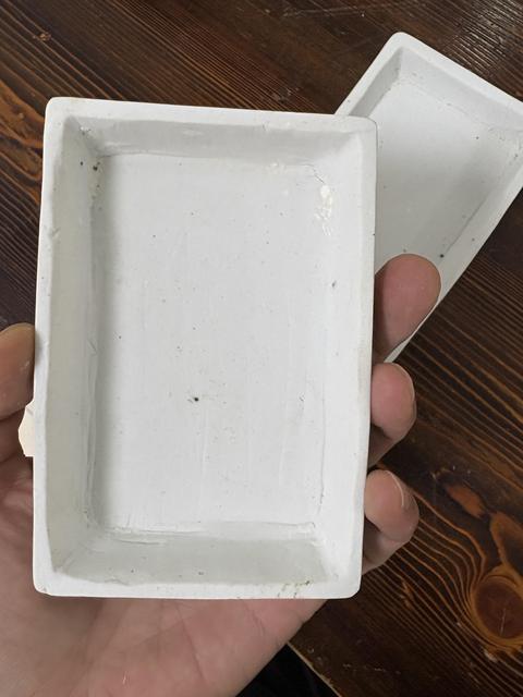 古玩陶瓷白釉蓋盒真品鑒賞圖