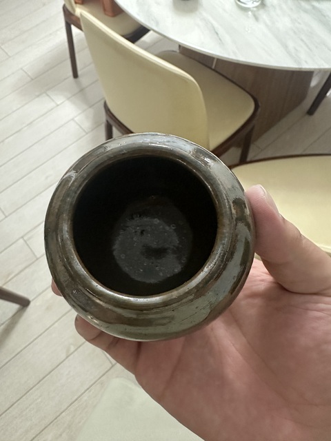 古玩陶瓷醬釉小罐真品鑒賞圖