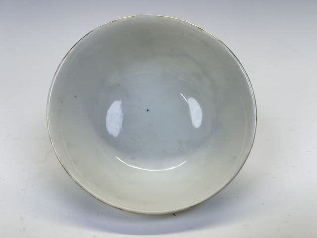 古玩陶瓷民國(guó)·四季花卉碗拍賣,當(dāng)前價(jià)格0元