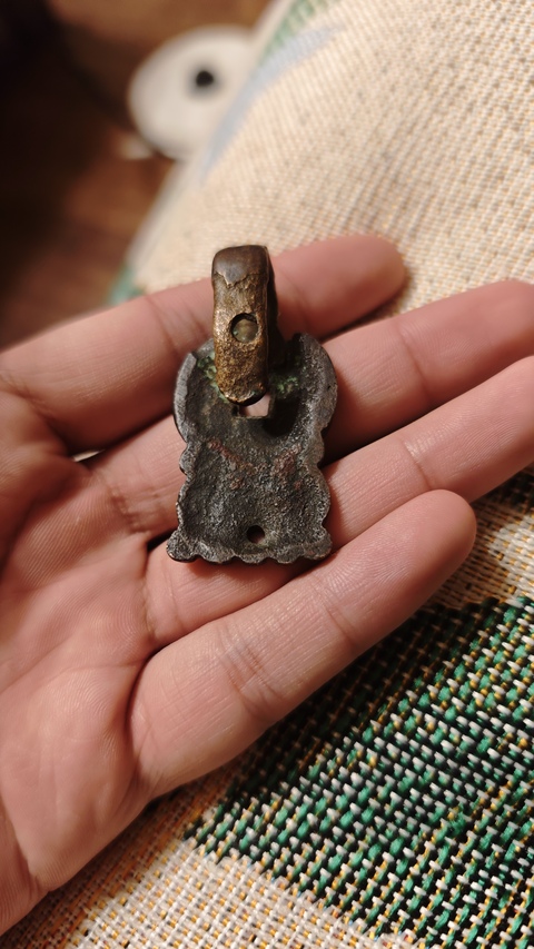 古玩錢幣福在眼前腰帶扣真品鑒賞圖
