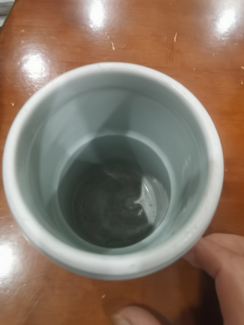 古玩陶瓷青花五彩三多紋截口花觚真品鑒賞圖