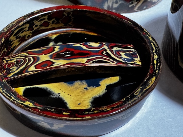 古玩雜項犀皮漆器茶筒茶匙真品鑒賞圖