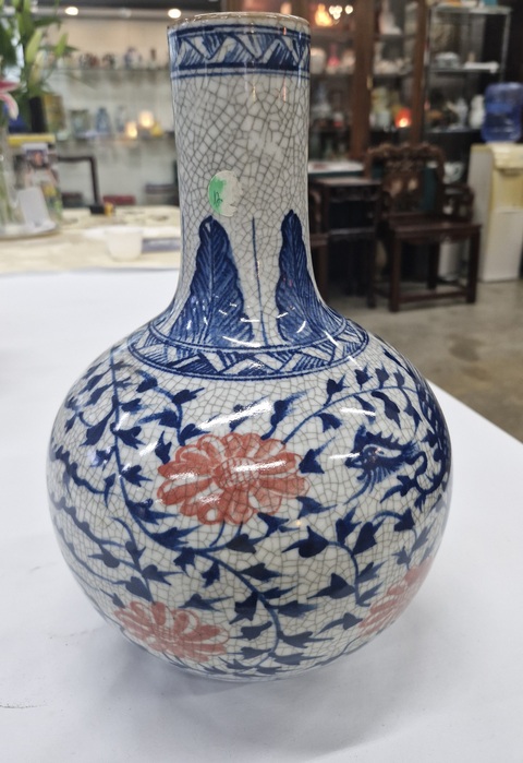 古玩陶瓷哥釉青花釉里紅鳳紋瓶真品鑒賞圖