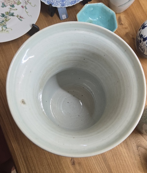古玩陶瓷豆青釉加白尊真品鑒賞圖
