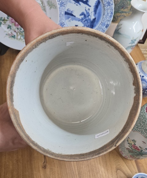 古玩陶瓷豆青釉加白尊真品鑒賞圖