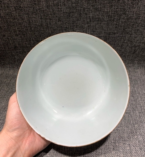 古玩陶瓷花卉紋粉彩碗真品鑒賞圖