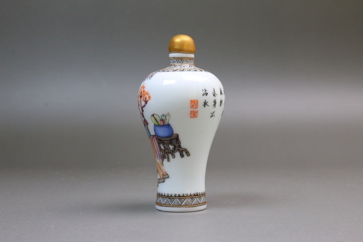 古玩陶瓷創匯時期·粉彩花燭夜春宮故事圖鼻煙壺拍賣,當前價格1017元
