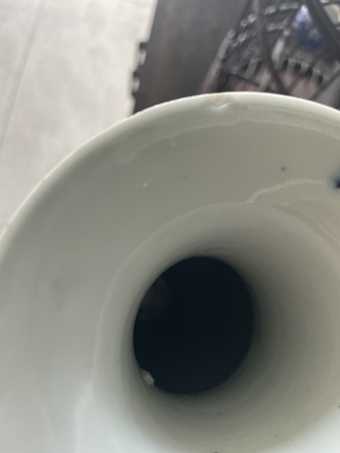 古玩陶瓷灑藍釉瓶拍賣,當(dāng)前價格2500元