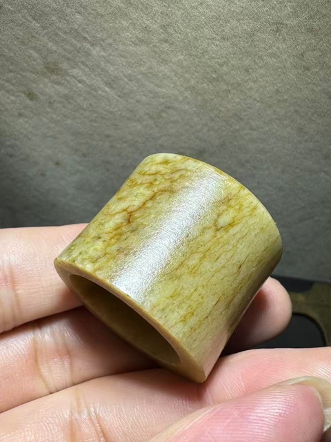 古玩玉器扳指真品鑒賞圖