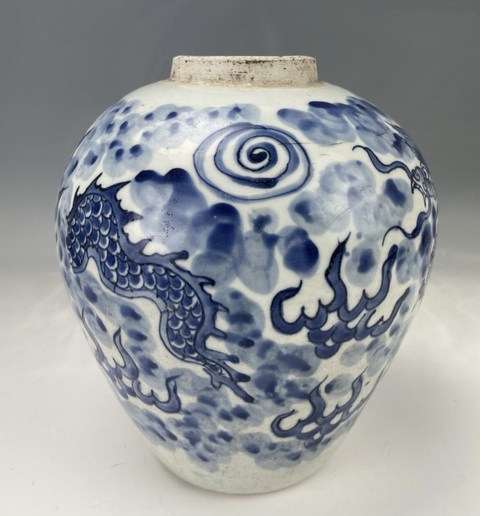 古玩陶瓷青花龍紋罐真品鑒賞圖
