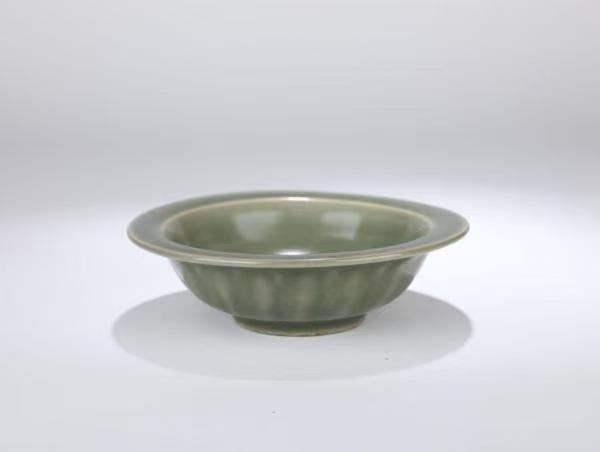 古玩陶瓷龍泉青瓷雙魚洗，模糊，偏老真品鑒賞圖