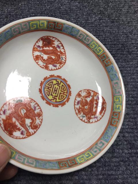 古玩陶瓷皮球花盤真品鑒賞圖