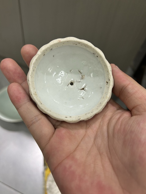 古玩陶瓷花卉紋蓋子真品鑒賞圖