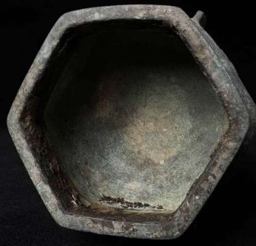 古玩銅器元明獸足六方爐真品鑒賞圖