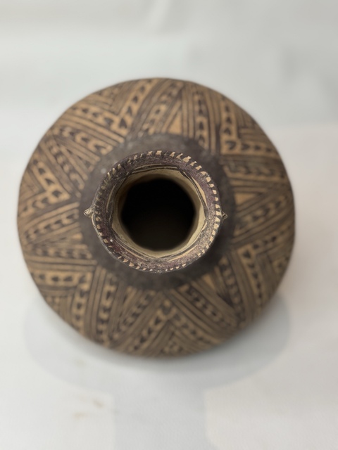 古玩陶瓷馬家窯文化·半山類型折線箭頭紋細頸瓶真品鑒賞圖
