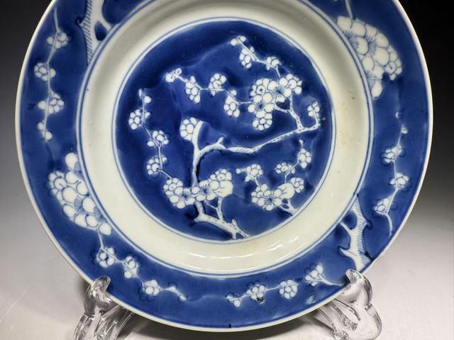 古玩陶瓷清康熙·青花冰梅盤真品鑒賞圖