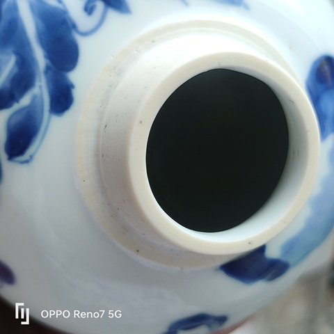 古玩陶瓷康熙青花人物罐真品鑒賞圖