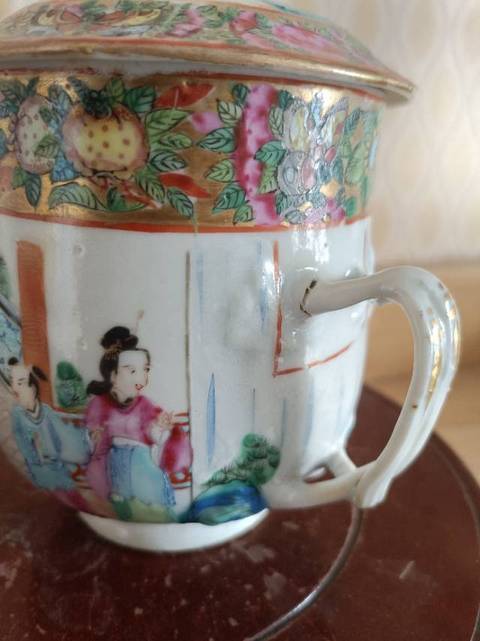 古玩陶瓷人物花繪雙耳搪缸真品鑒賞圖