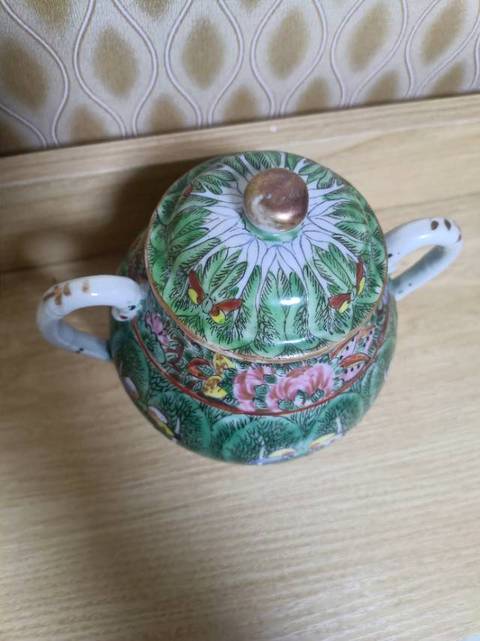 古玩陶瓷白菜茶葉罐拍賣,當前價格1188元
