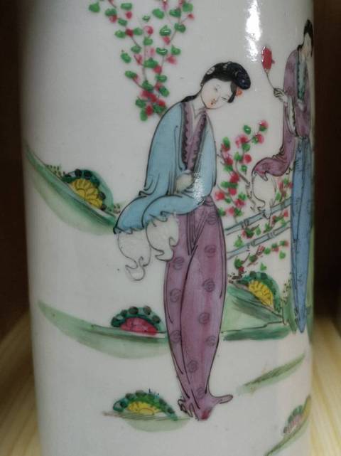 古玩陶瓷人物芭蕉帽桶真品鑒賞圖