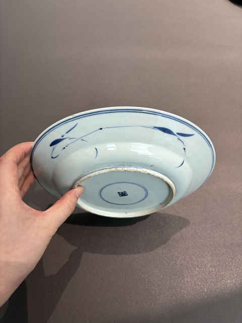 古玩陶瓷青花人物故事紋盤真品鑒賞圖