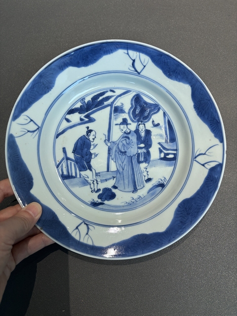古玩陶瓷青花人物故事紋盤真品鑒賞圖