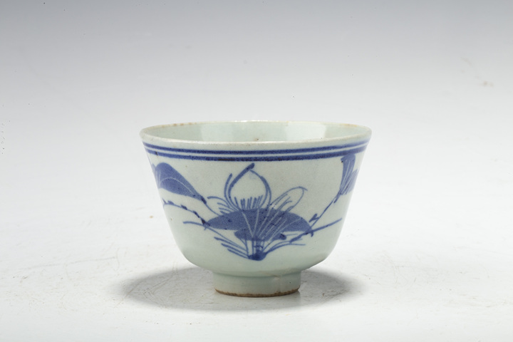 古玩陶瓷清晚·青花花卉紋杯拍賣,當前價格168元