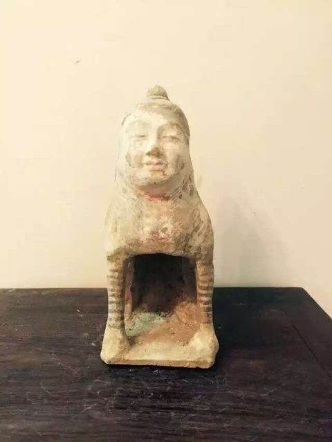 古玩陶瓷唐代鎮墓傭真品鑒賞圖