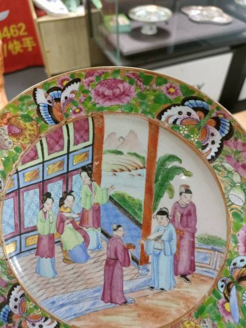 古玩陶瓷人物廣彩花繪盤真品鑒賞圖