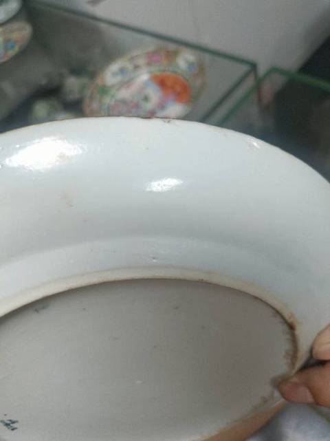 古玩陶瓷人物廣彩盤真品鑒賞圖