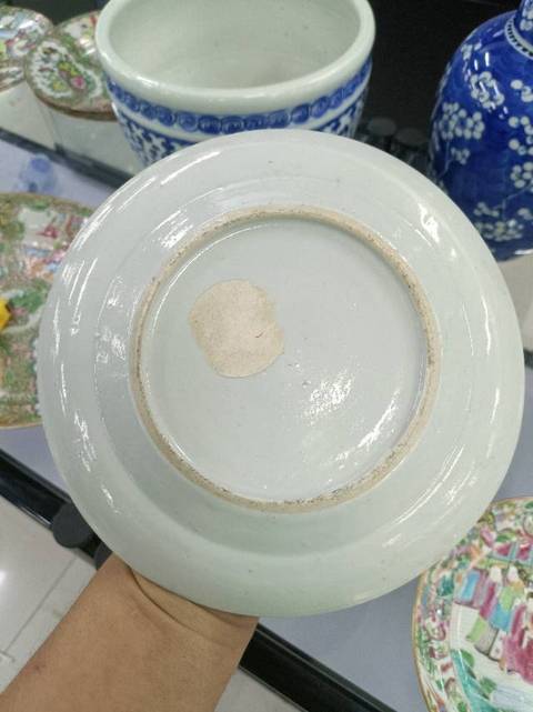 古玩陶瓷廣彩人物盤(pán)拍賣，當(dāng)前價(jià)格2388元